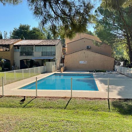 Appartement 211 Les Salicornes آرْلْ المظهر الخارجي الصورة
