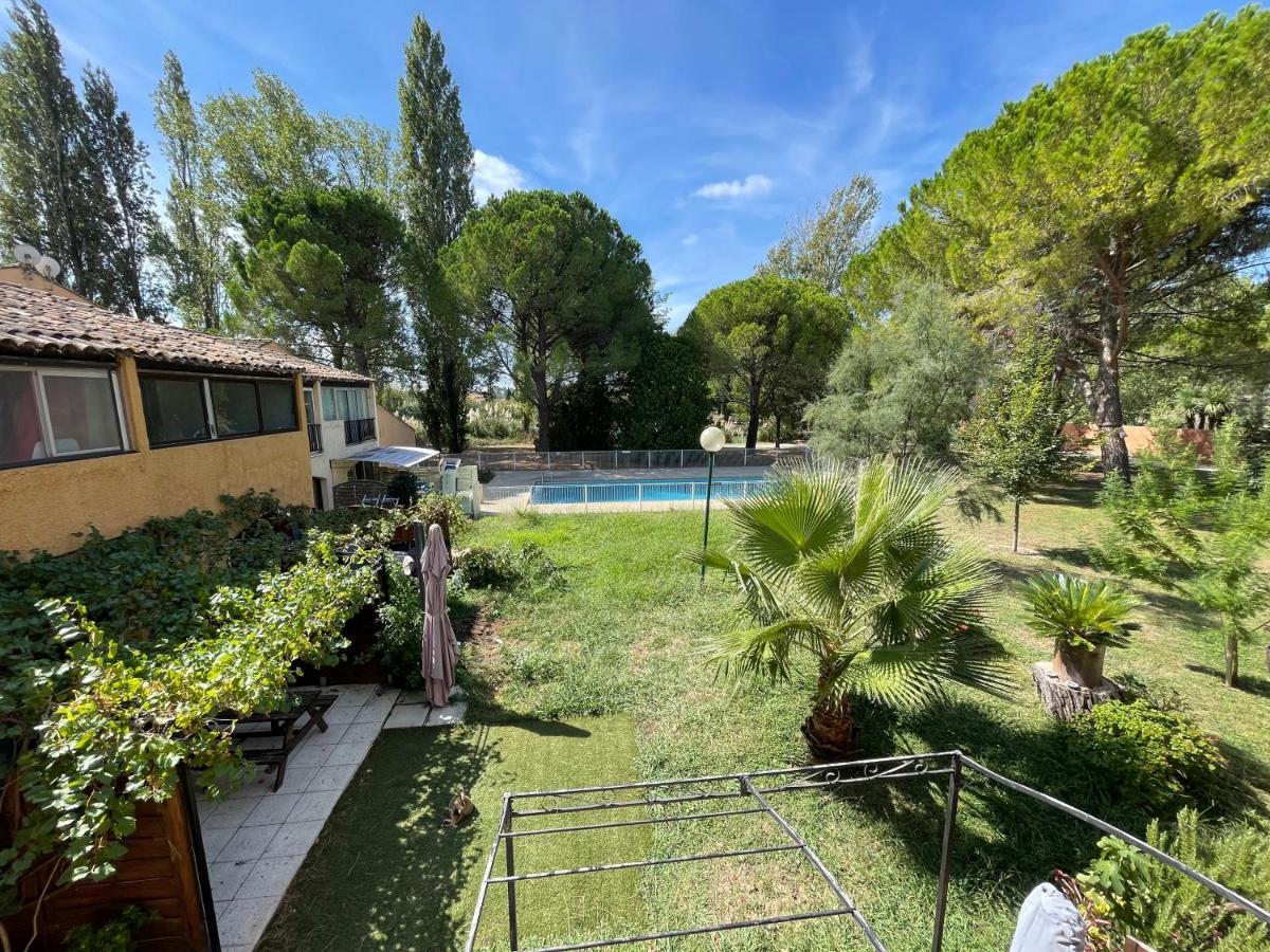 Appartement 211 Les Salicornes آرْلْ المظهر الخارجي الصورة